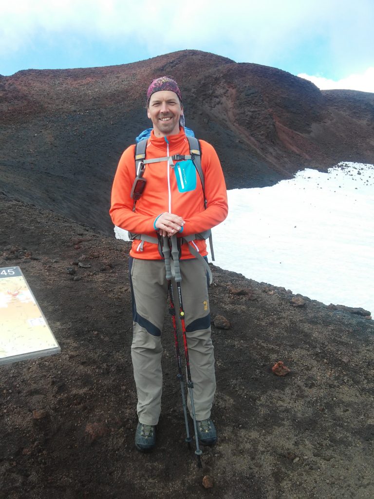 Vor dem Berg Magni (6 Jahre alt)